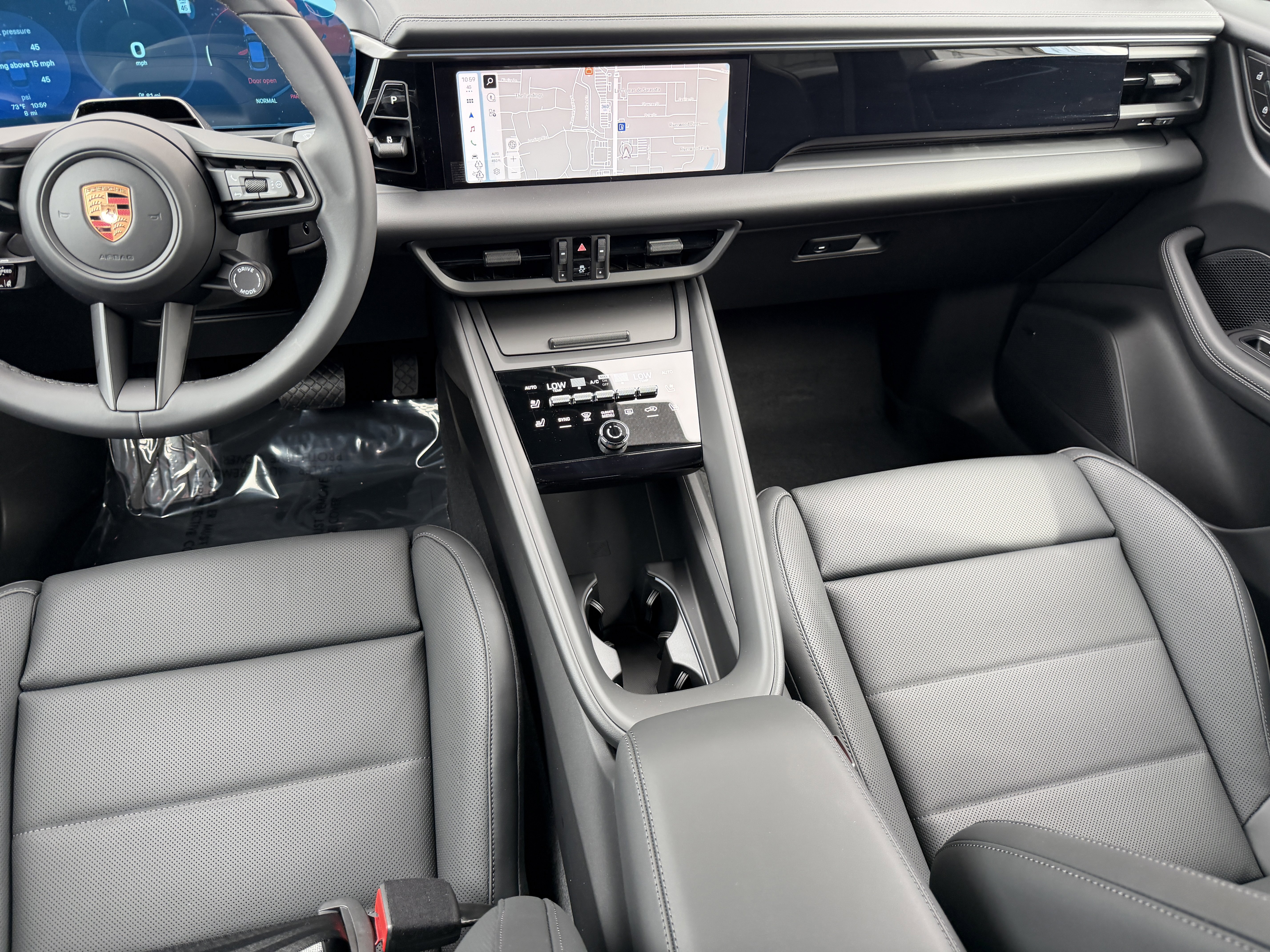 New 2026 Porsche Macan Electric image 19