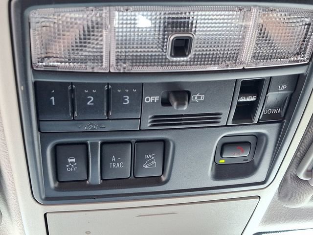 Used 2022 Toyota 4Runner Limited image 27