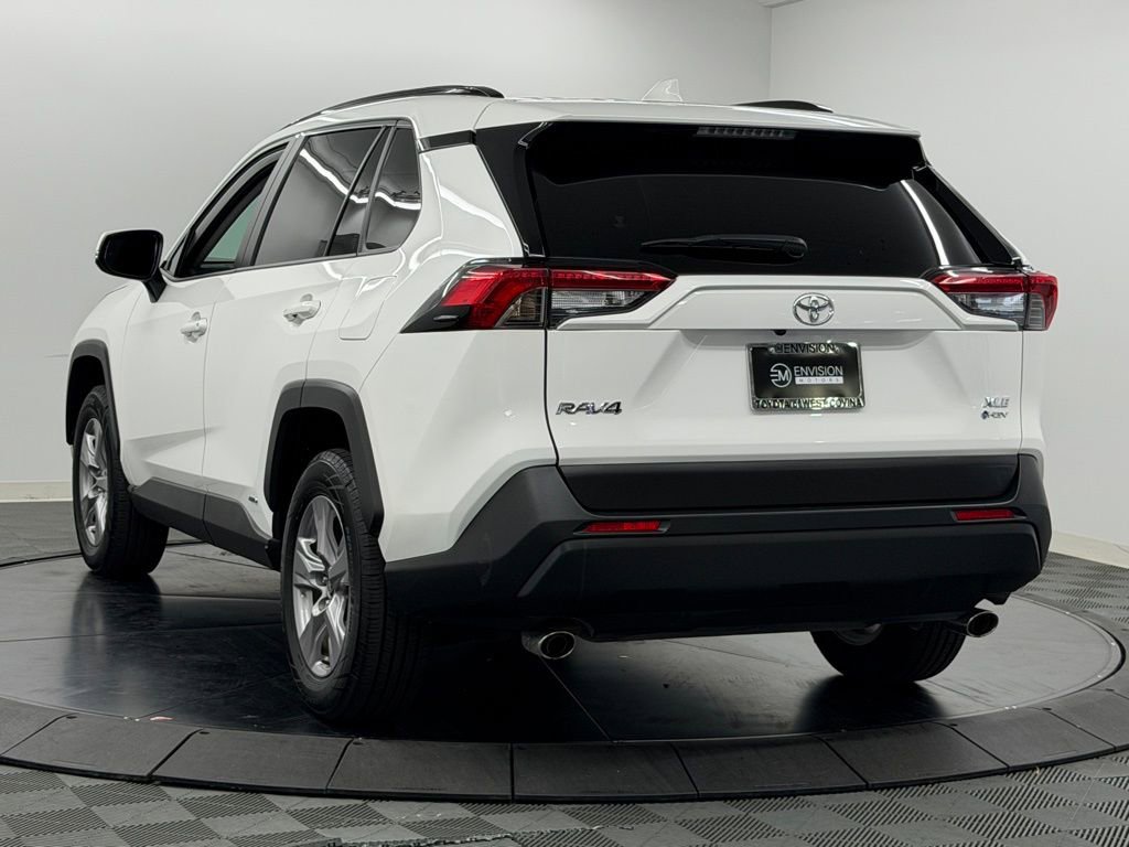 Certified 2025 Toyota RAV4 XLE w/ Convenience Package image 10