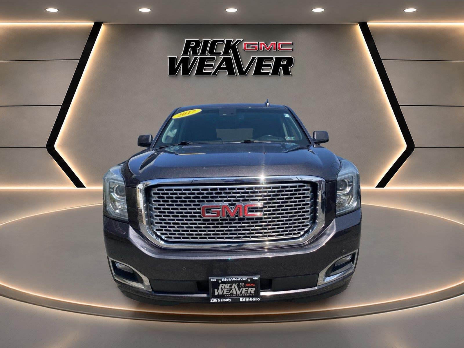 Used 2017 GMC Yukon Denali w/ Open Road Package AWD/4WD image 12
