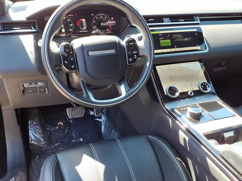 Used 2020 Land Rover Range Rover Velar R-Dynamic S image 19