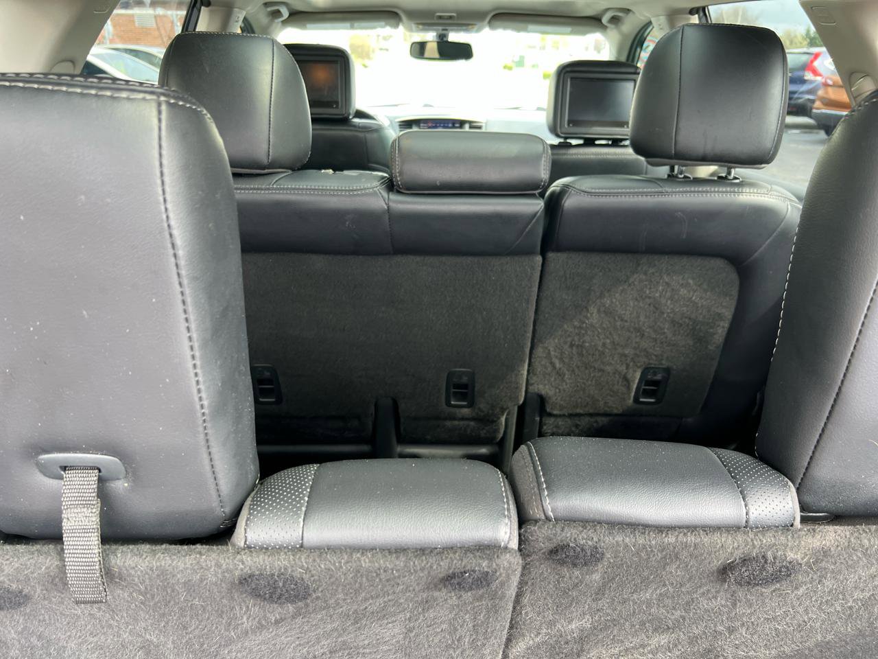 Used 2019 Nissan Pathfinder Platinum AWD/4WD image 15