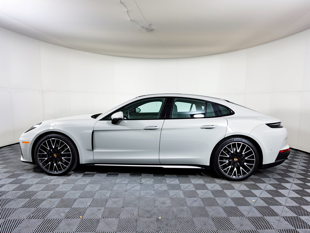 Certified 2025 Porsche Panamera 4 AWD/4WD image 2