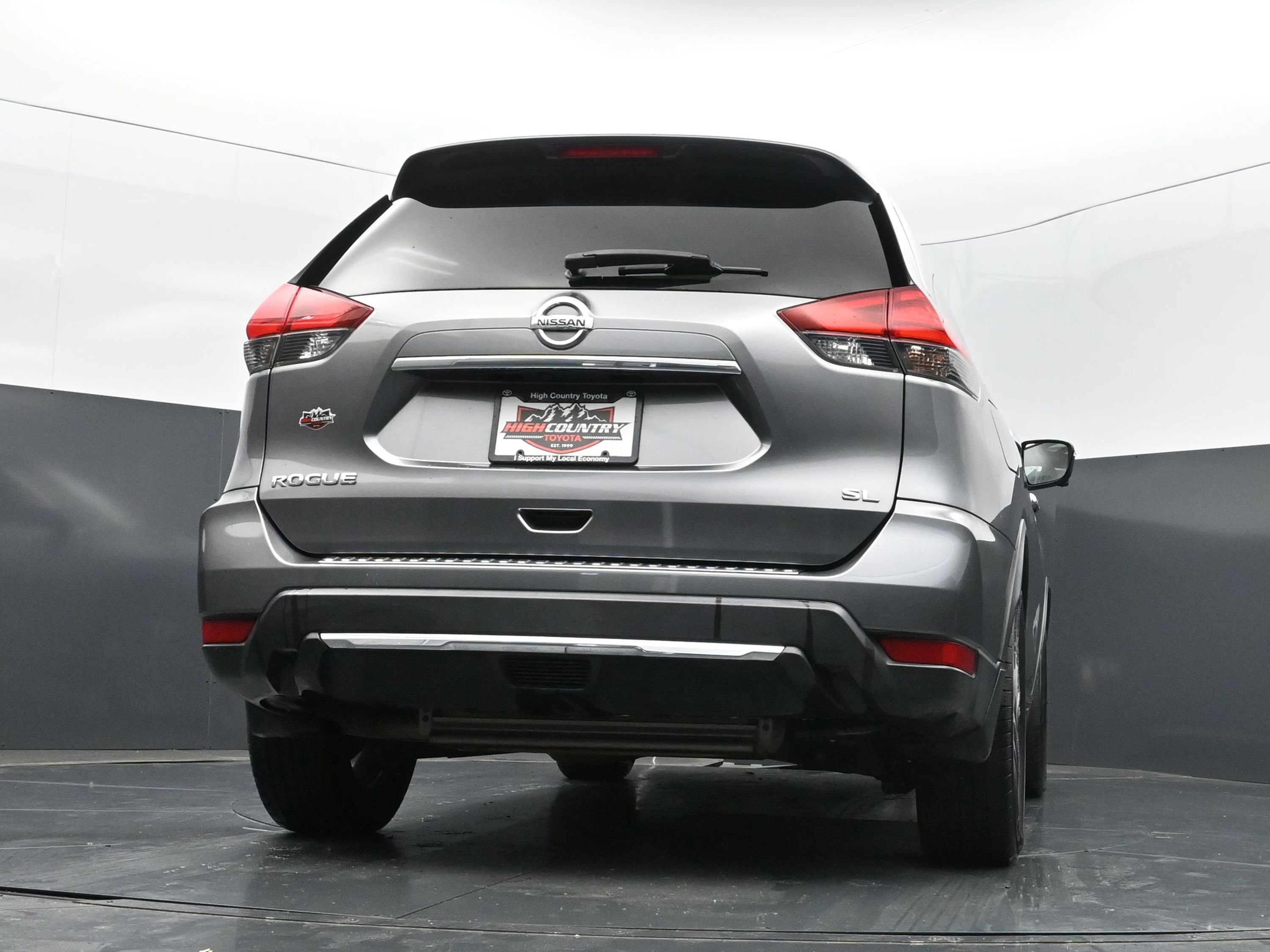Used 2017 Nissan Rogue SL w/ SL Premium Package FWD image 40