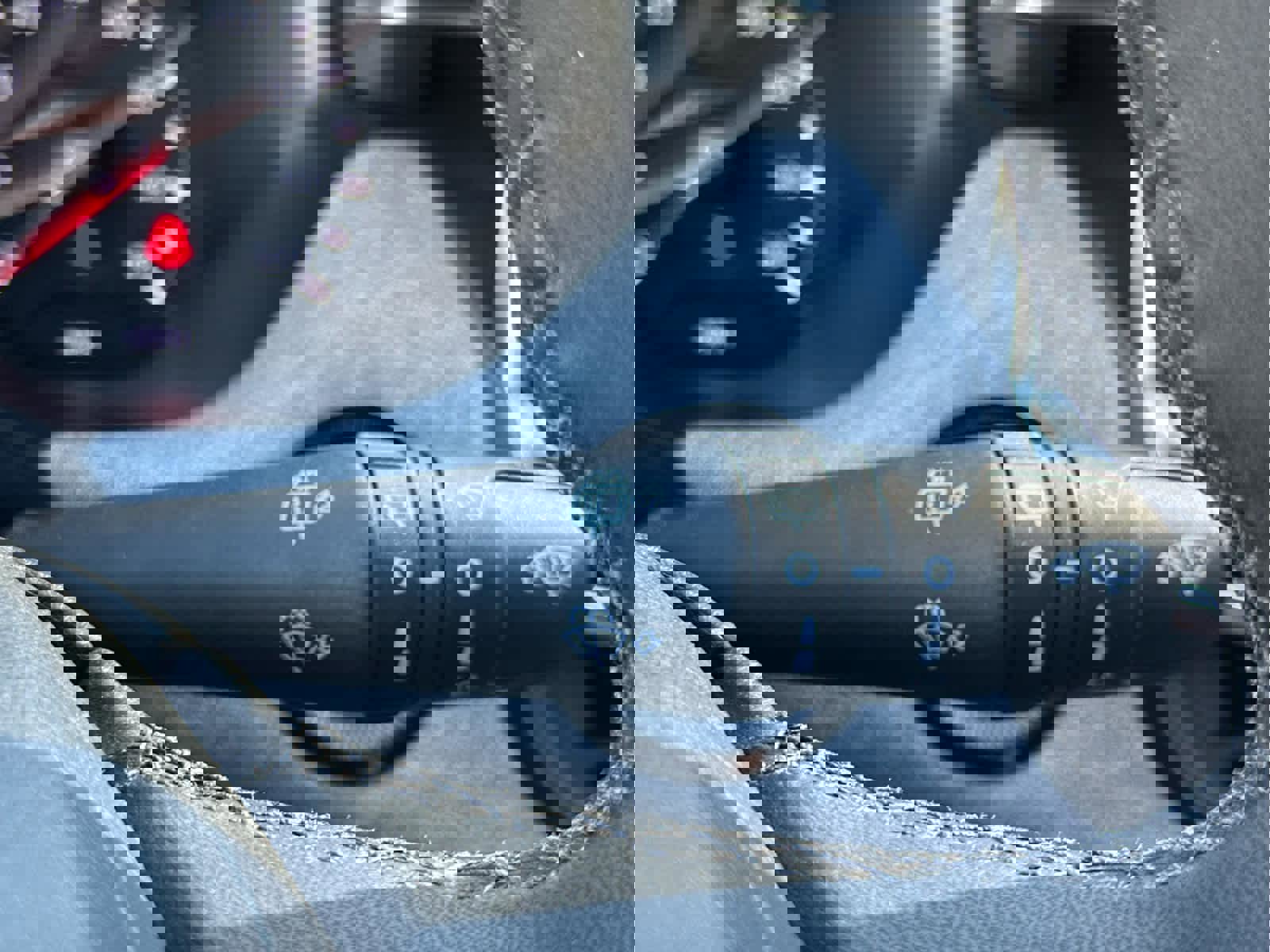 New 2025 Jeep Compass Latitude w/ Convenience Group image 38