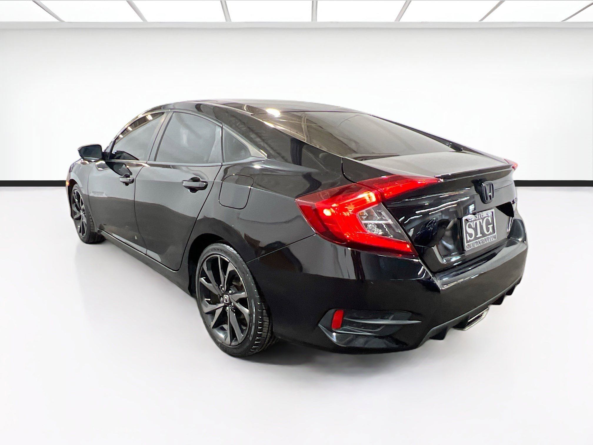 Used 2019 Honda Civic Sport image 6