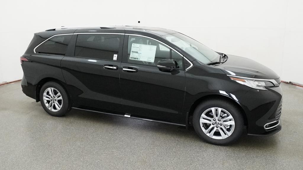 New 2026 Toyota Sienna Limited FWD image 12