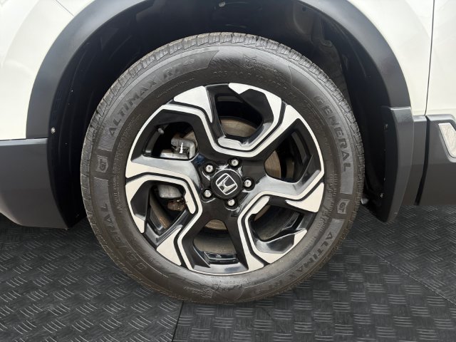 Used 2018 Honda CR-V Touring image 14