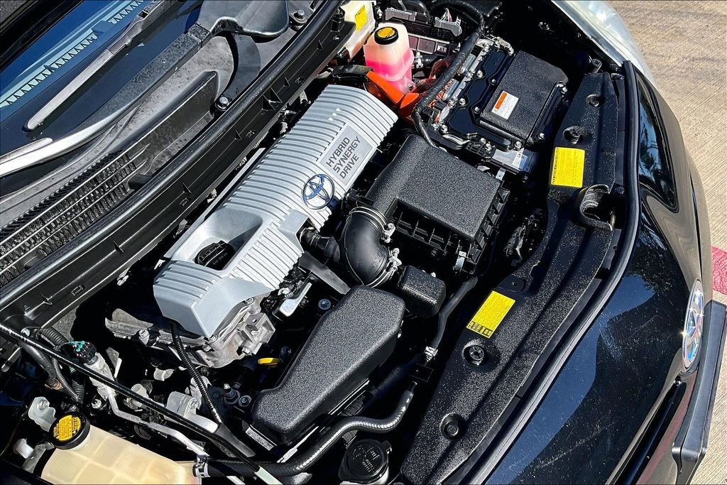 Used 2013 Toyota Prius One image 41