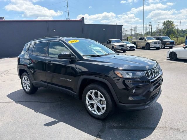 Used 2024 Jeep Compass Latitude