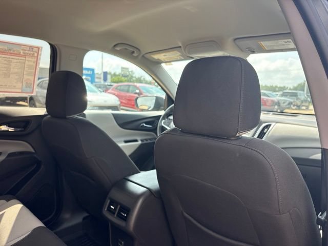 Used 2020 Chevrolet Equinox LS w/ LS Convenience Package AWD/4WD image 38