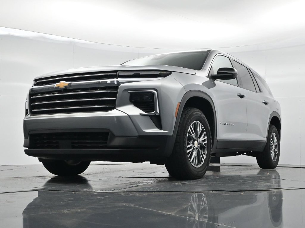 Used 2024 Chevrolet Traverse LT FWD image 27