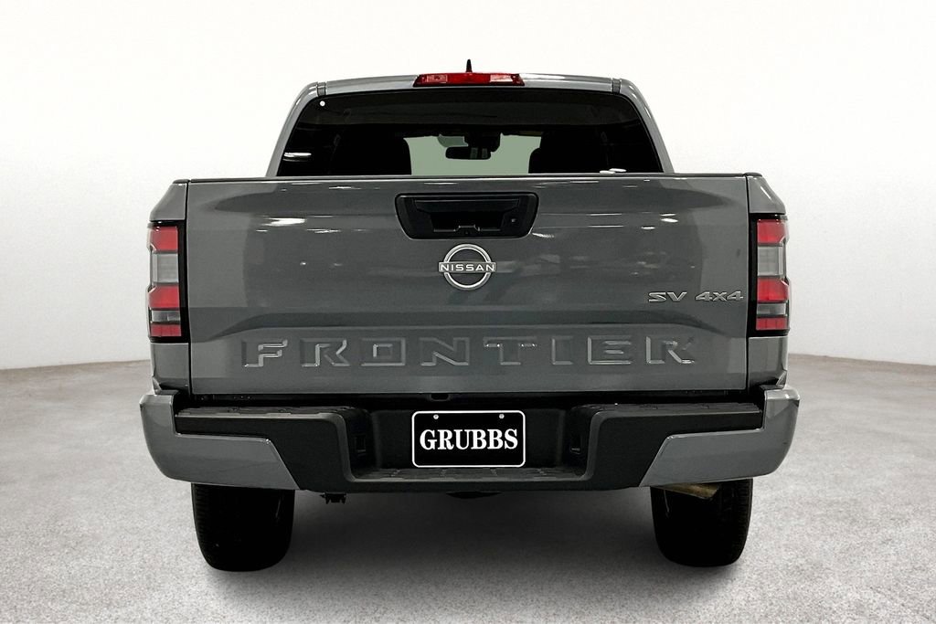 Used 2024 Nissan Frontier SV AWD/4WD image 6
