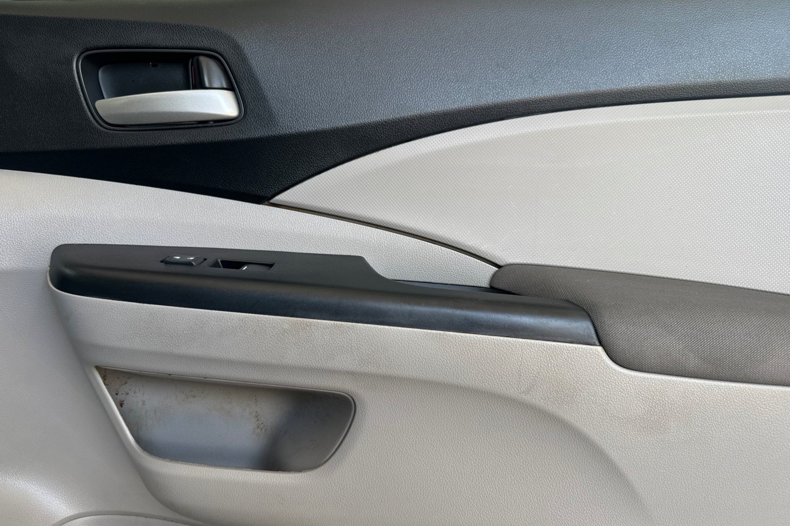 Used 2013 Honda CR-V LX image 21