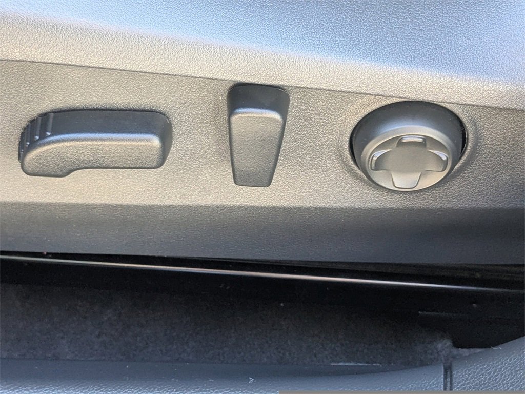 Certified 2025 Subaru Outback Touring XT w/ Popular Package #2 image 21