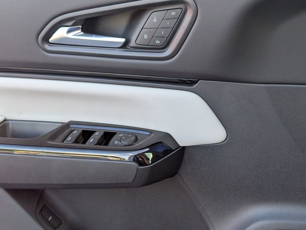 New 2026 Honda Prologue Touring image 16