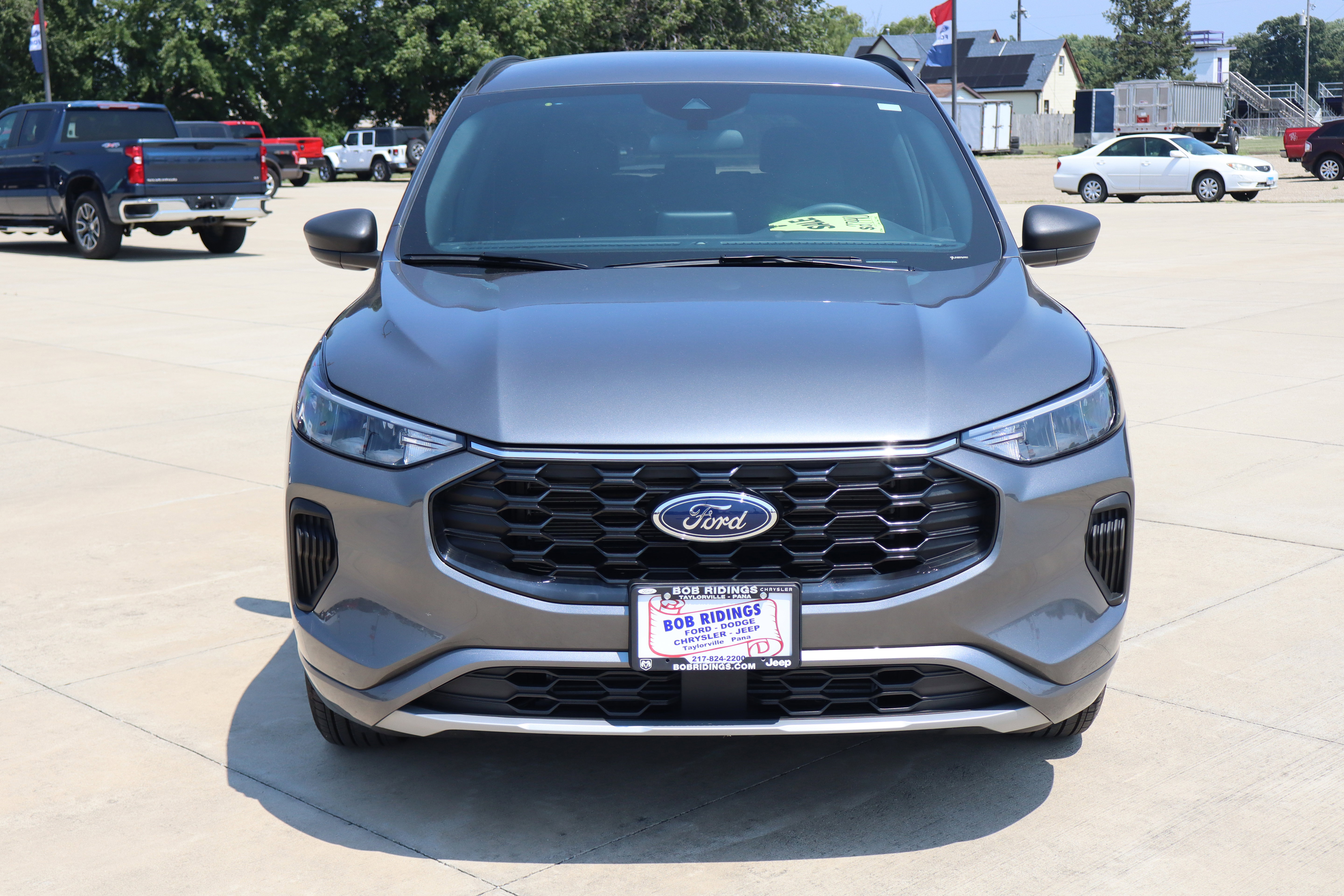 Used 2023 Ford Escape ST-Line AWD/4WD image 3