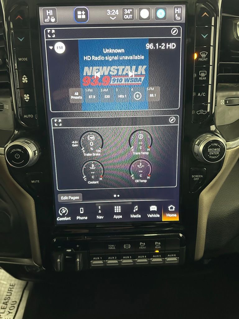 Used 2024 RAM 3500 Laramie image 26