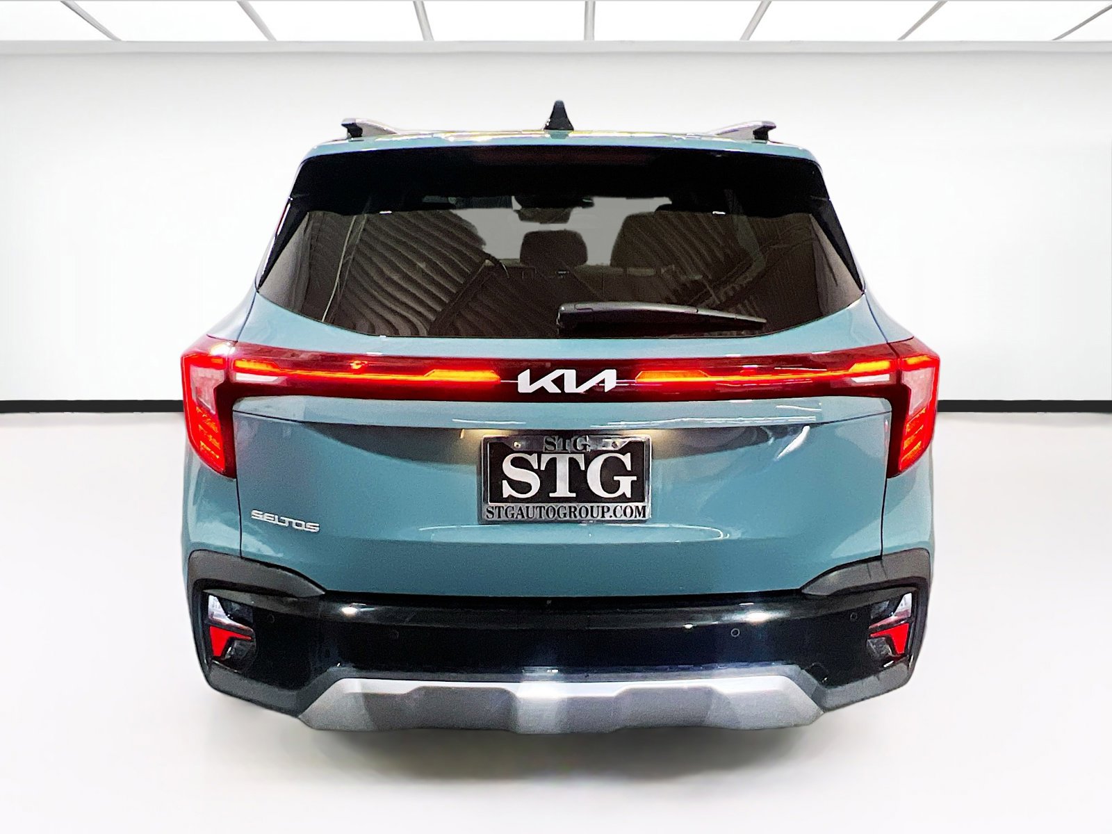Used 2025 Kia Seltos EX w/ EX Sunroof Package FWD image 5