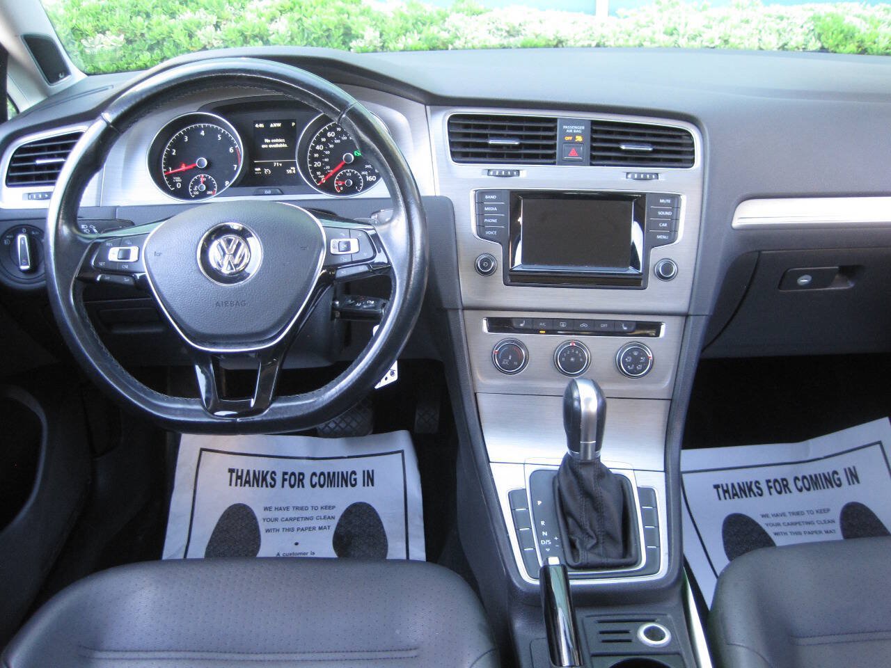 Used 2015 Volkswagen Golf S FWD image 22