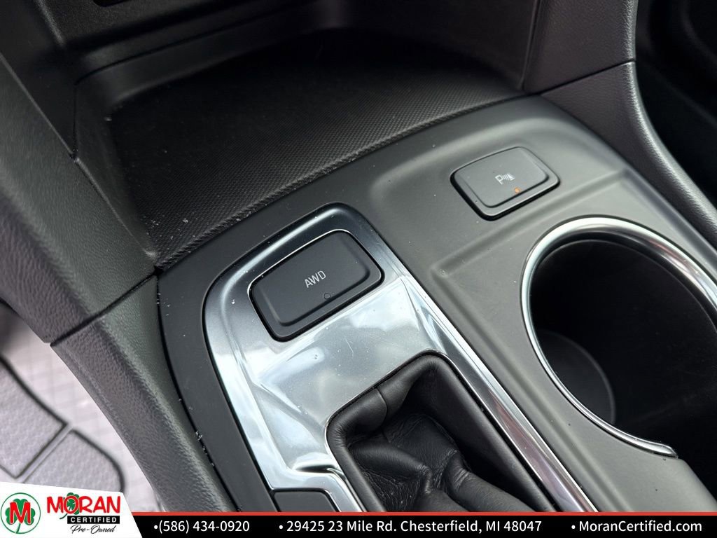 Used 2024 Chevrolet Equinox LT image 19