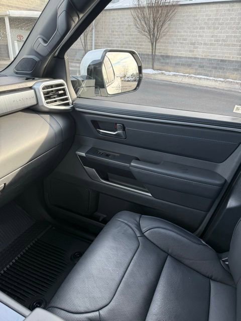 Used 2025 Toyota Tundra Platinum image 31