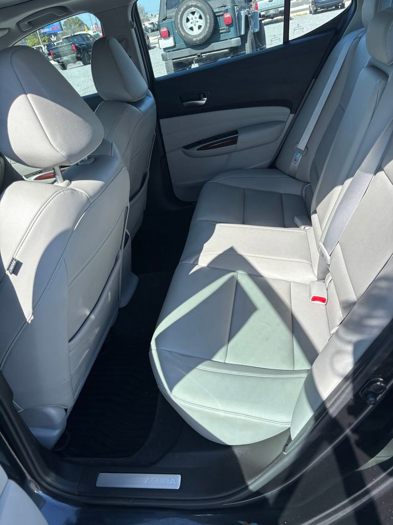 Used 2016 Acura TLX image 12