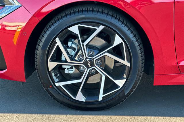 New 2025 Kia K5 EX image 33