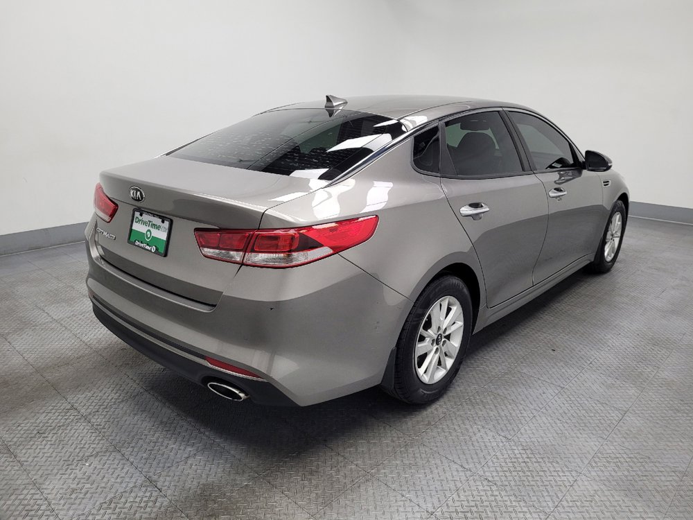 Used 2016 Kia Optima LX w/ LX Convenience Package FWD image 9