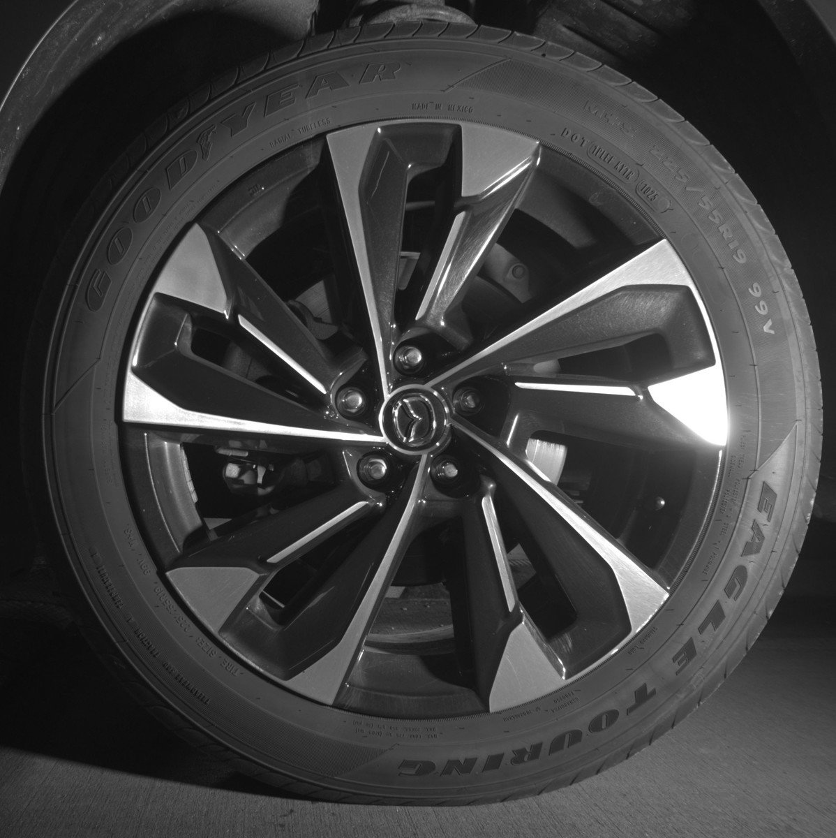 Used 2025 MAZDA CX-50 2.5 Hybrid w/ Premium Plus Pkg image 12