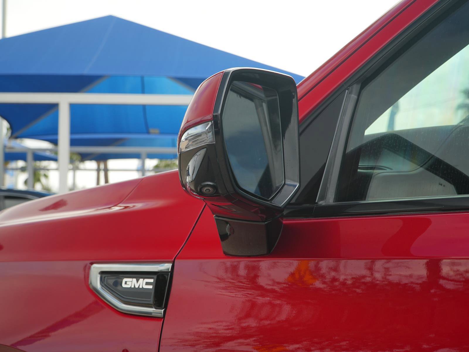 Used 2021 GMC Yukon AT4 w/ AT4 Premium Plus Package image 12