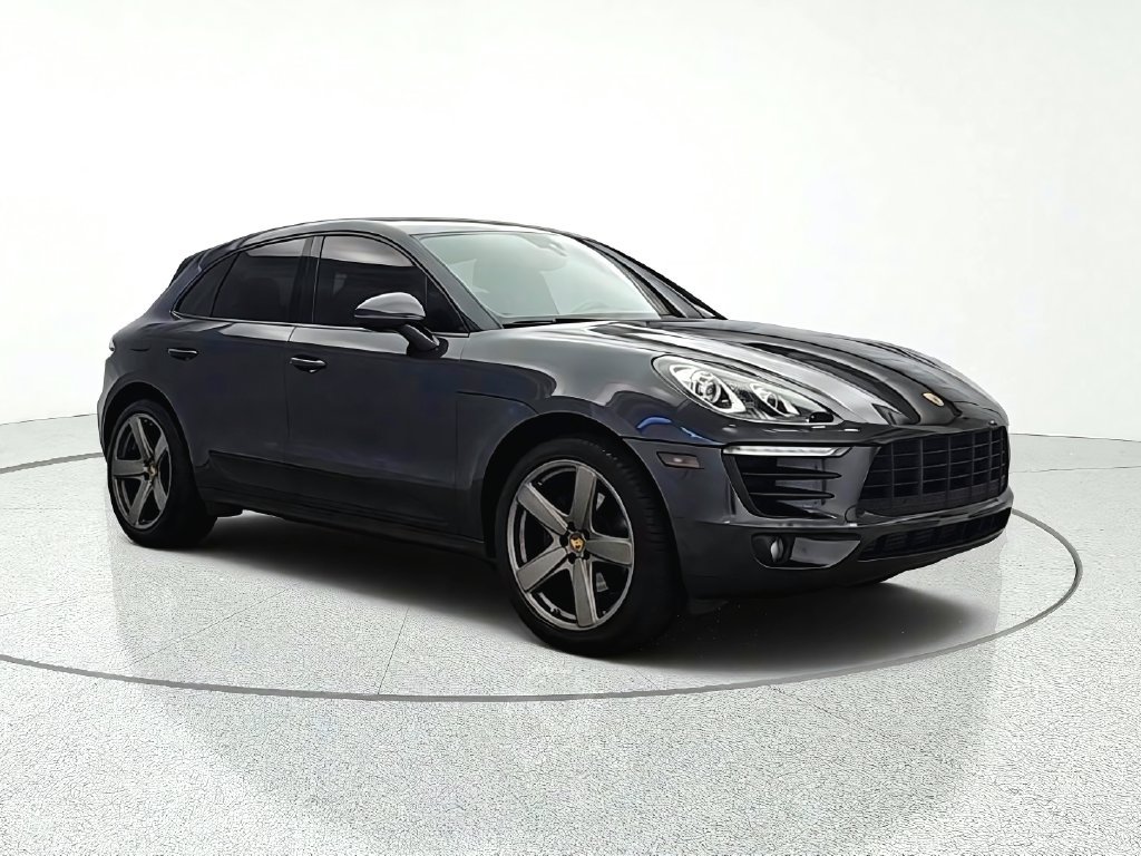 Used 2018 Porsche Macan Sport Edition AWD/4WD image 8