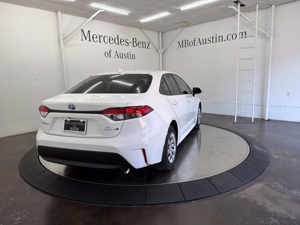Used 2023 Toyota Corolla LE FWD image 7
