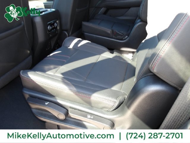 Used 2023 Chevrolet Tahoe RST w/ Luxury Package AWD/4WD image 13