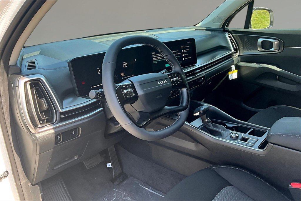New 2026 Kia Sorento LX FWD image 7