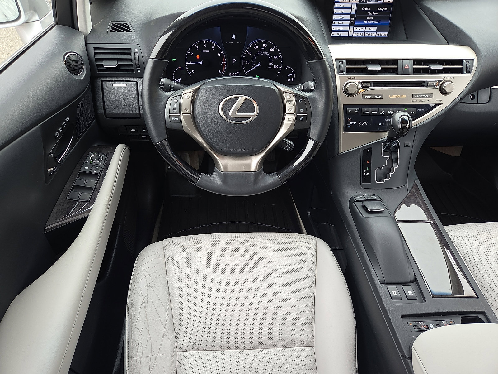Used 2014 Lexus RX 350 AWD w/ Navigation Package image 12