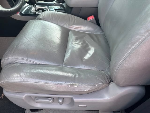 Used 2010 Toyota Tundra 4x4 Double Cab image 11