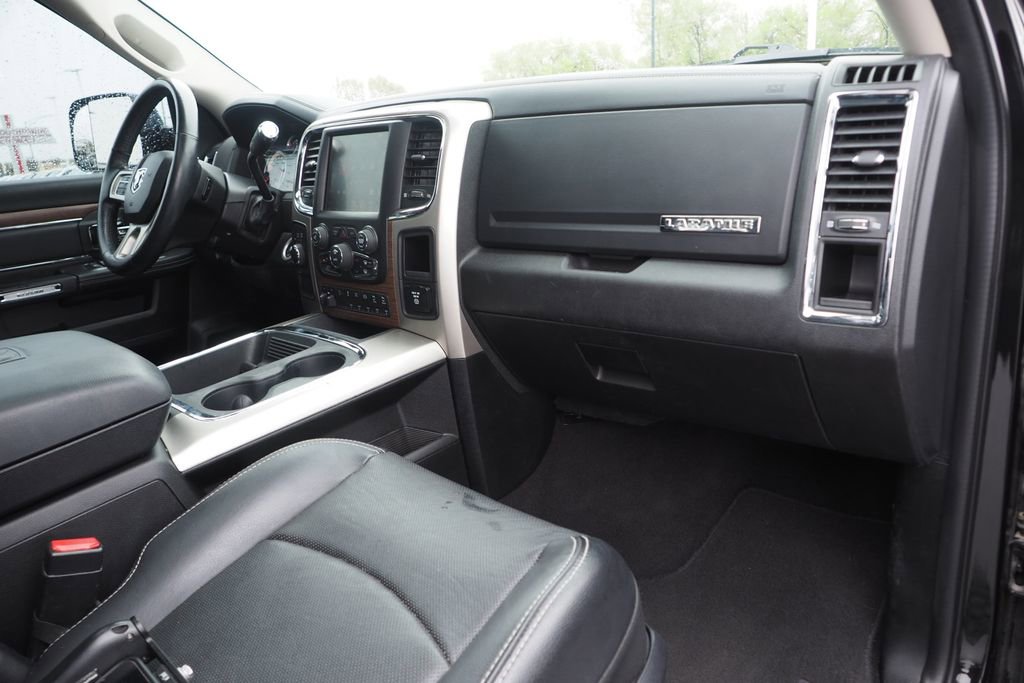 Used 2017 RAM 2500 Laramie w/ Sport Appearance Group image 25