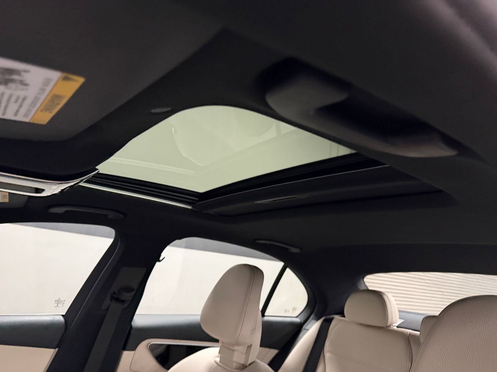 Certified 2022 Mercedes-Benz C 300 4MATIC Sedan image 26