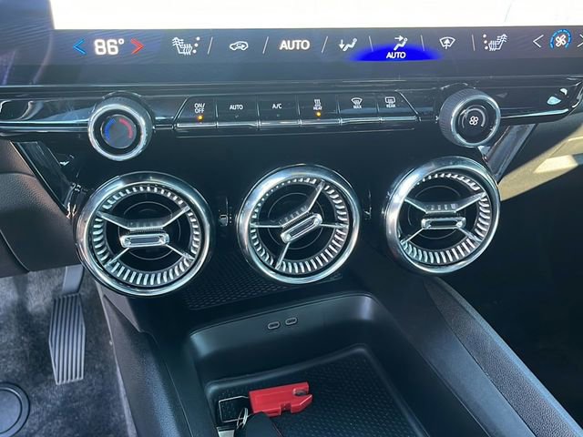 Used 2024 Chevrolet Blazer EV LT image 22