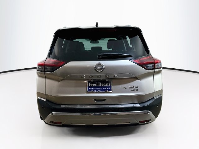 Used 2023 Nissan Rogue Platinum w/ Platinum Premium Package AWD/4WD image 9