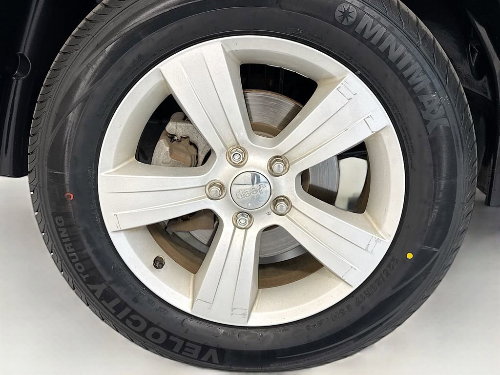 Used 2017 Jeep Patriot Latitude image 29