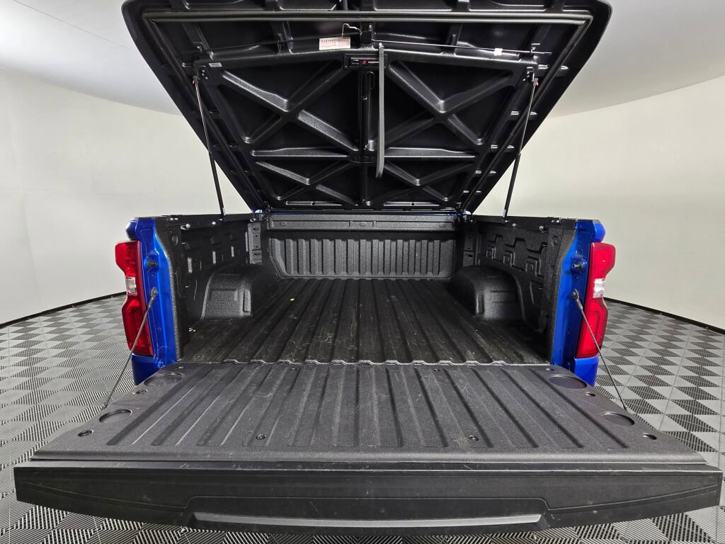 Used 2024 Chevrolet Silverado 1500 LTZ w/ Technology Package image 15
