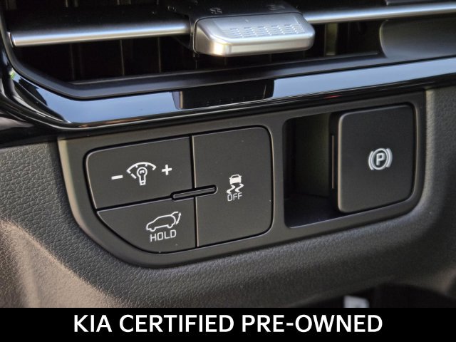 Certified 2026 Kia Sportage EX w/ EX Panorama Roof Package FWD image 21