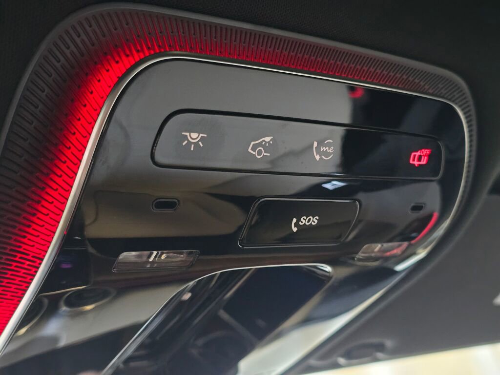 Used 2025 Mercedes-Benz GLC 300 GLC 300 image 44