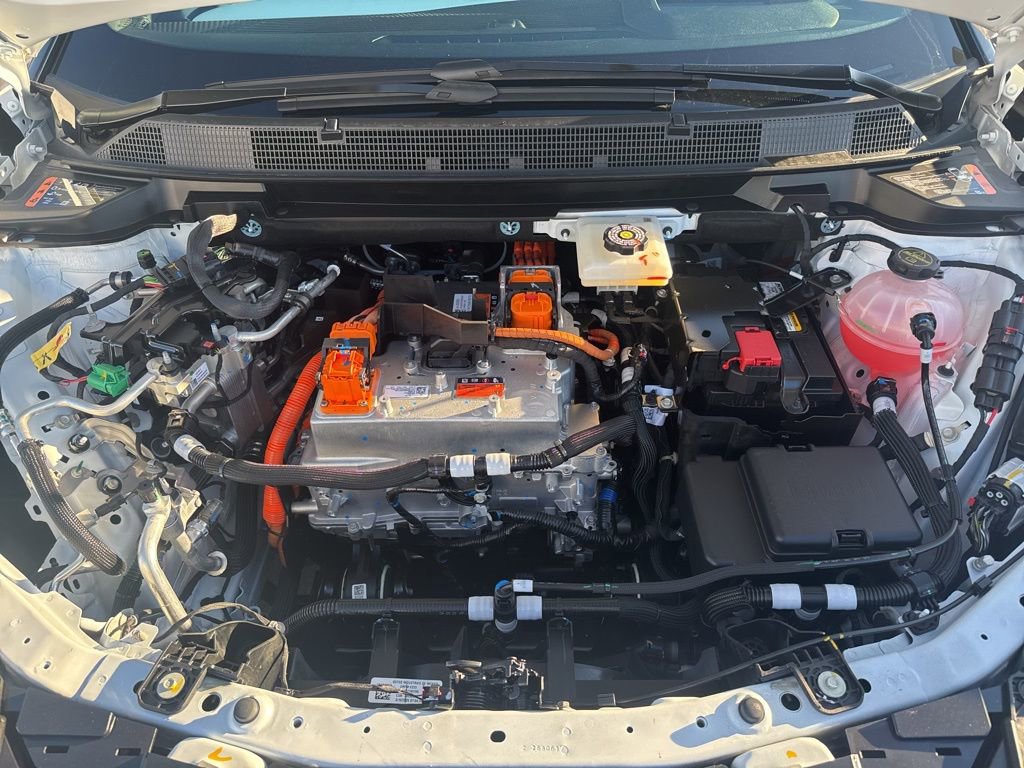 New 2026 Chevrolet Equinox EV LT image 35