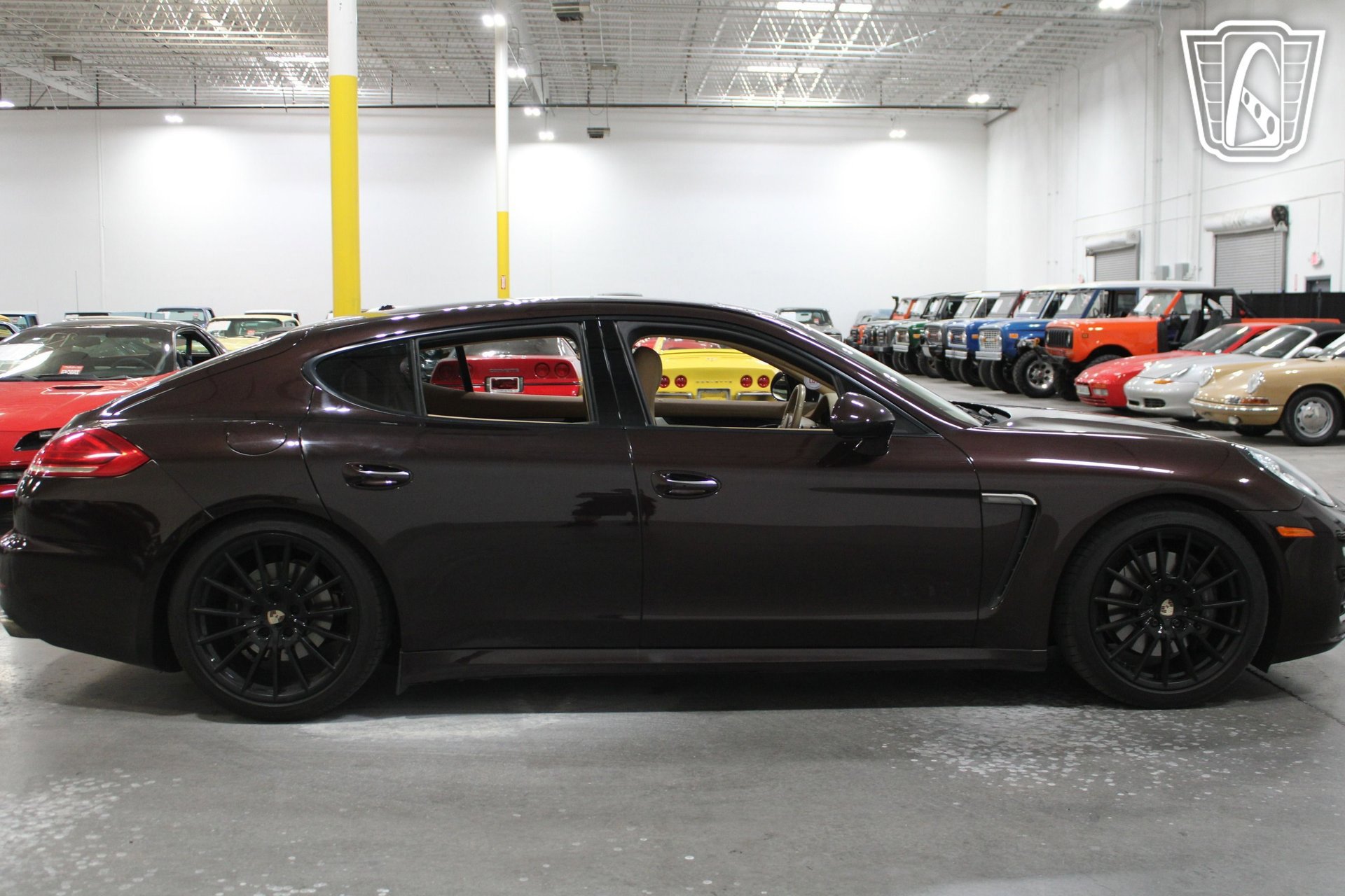 Used 2014 Porsche Panamera 4 image 19