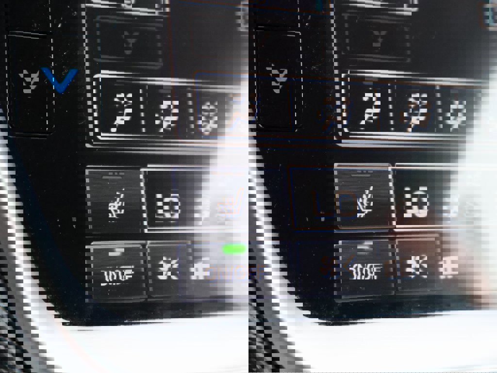 Used 2023 Subaru Outback Onyx Edition image 38