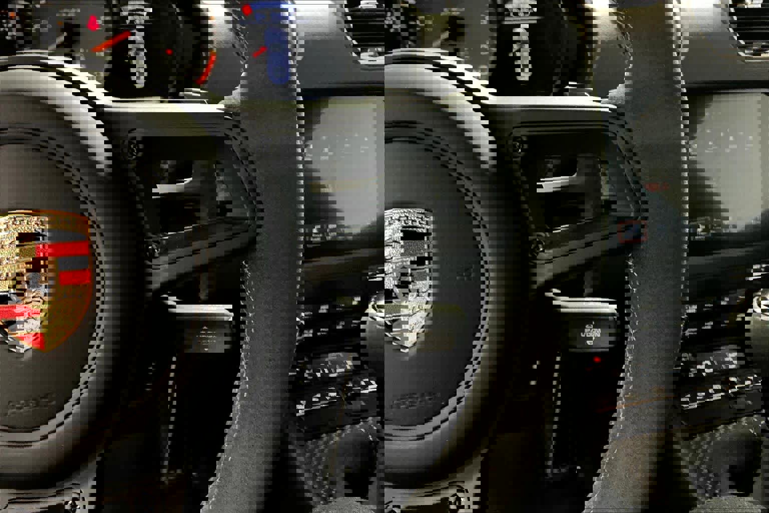 Used 2025 Porsche 718 Cayman GT4 RS image 21