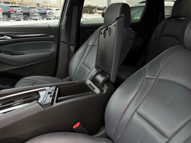 Used 2024 Buick Enclave Premium image 26